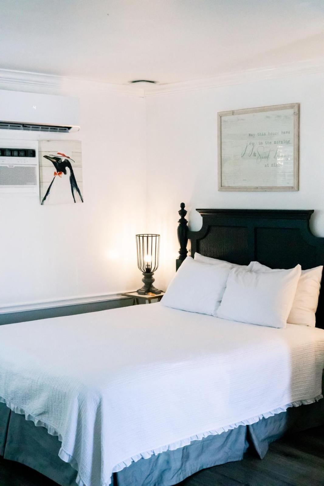 Seaside Laguna & Hotel 3*