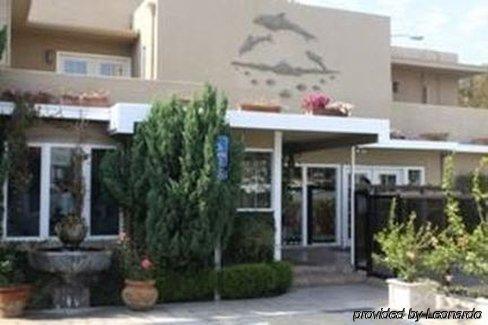 Seaside Laguna & 3*